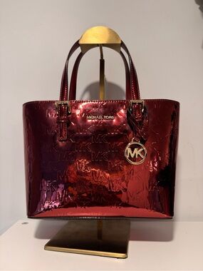 Michael Kors - Jet Set Extra-Small Metallic Logo Debossed Convertible Tote Bag